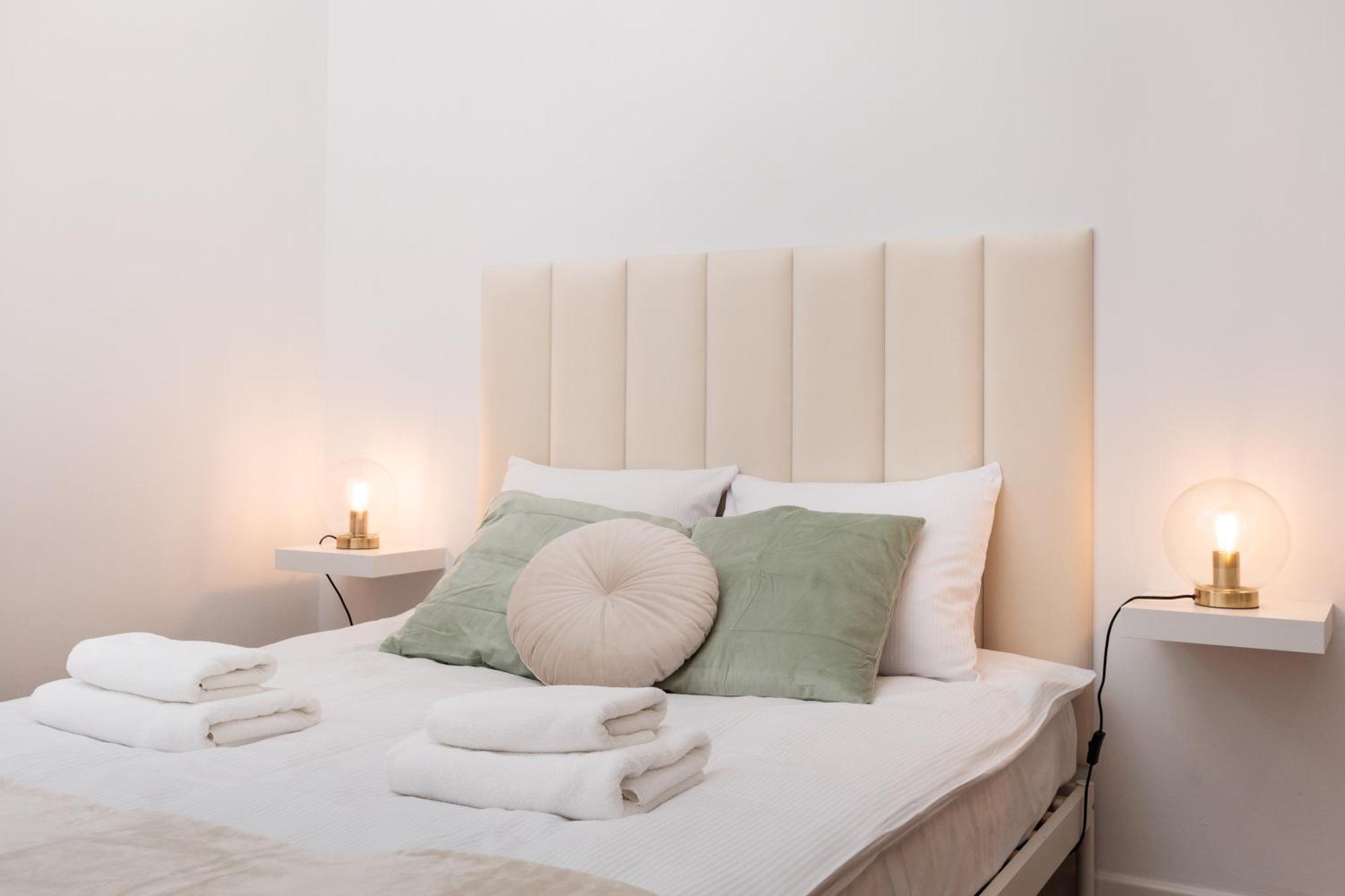 Appartement Spacious & Modern 6 Bedroom - Around The Main Market Square - By Upstairs *