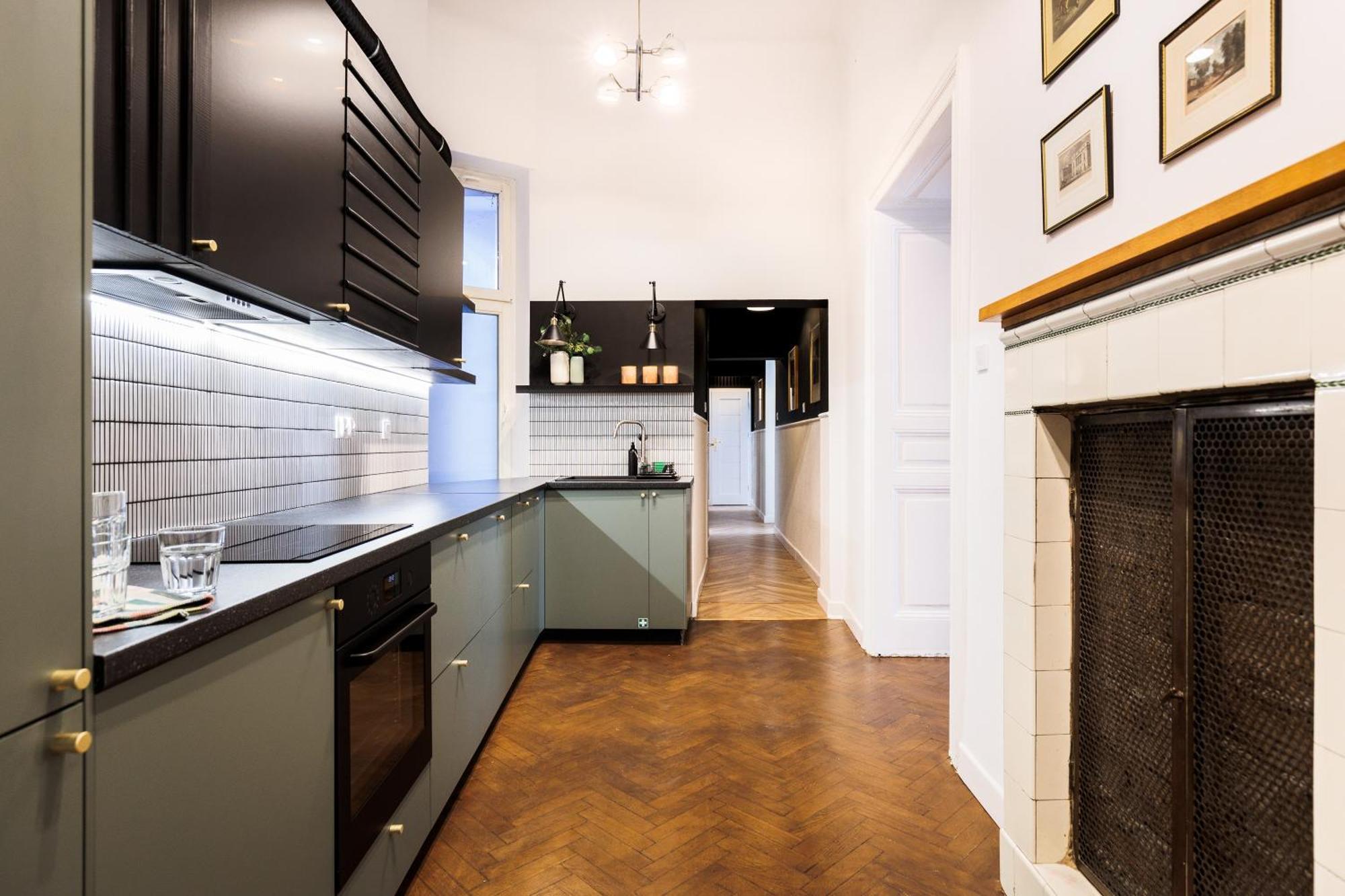 Spacious & Modern 6 Bedroom - Around The Main Market Square - By Upstairs Krakau