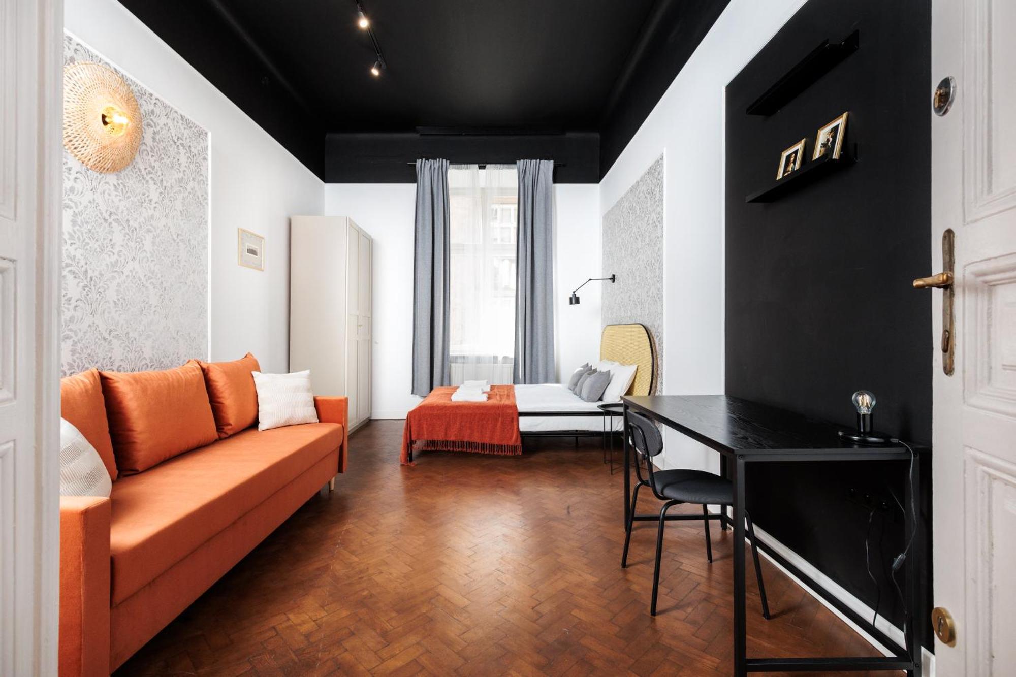 Spacious & Modern 6 Bedroom - Around The Main Market Square - By Upstairs Krakau